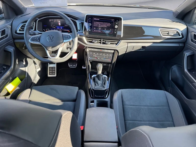 VW T-Roc R-LINE/150HP/DSG/MASSAGE/LED/AHK/CAM/MEMO/194g, снимка 9 - Автомобили и джипове - 51457005