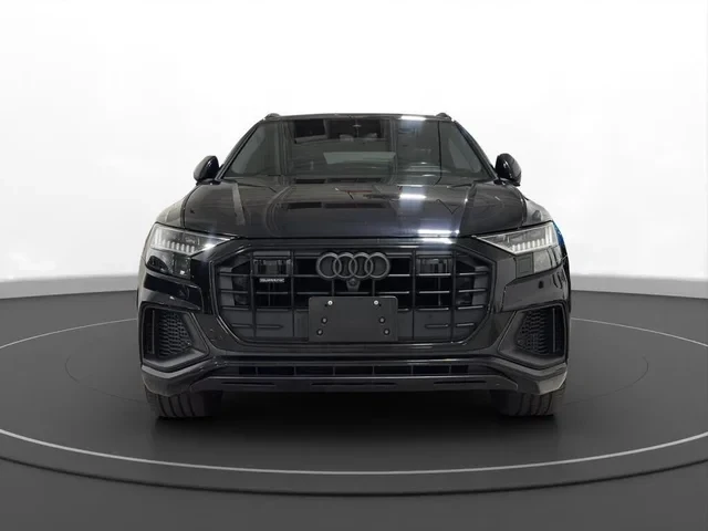 Audi Q8 55TFSI Бартер Лизинг Black optic Technik Quattro - изображение 2