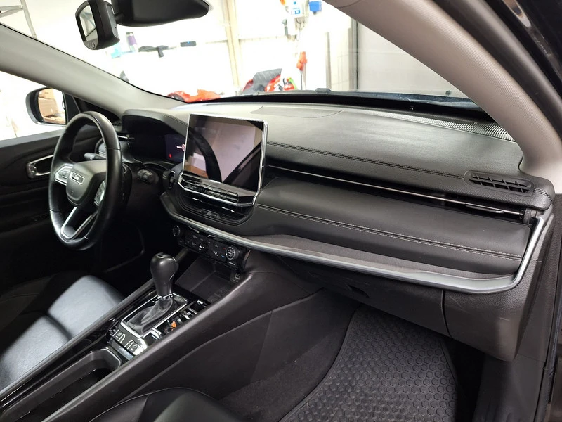 Jeep Compass 1.3 T4 4xe PLUG-IN HYBRID Automatik S - изображение 9