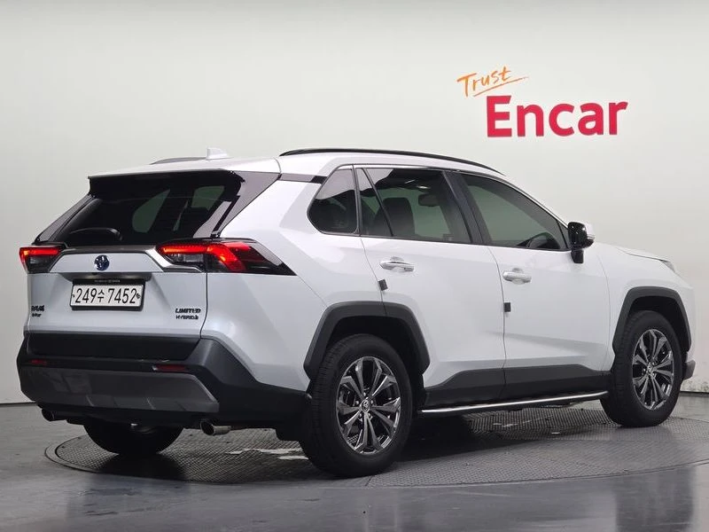 Toyota Rav4 2, 5 4WD Hybrid LTD| 219к.с., снимка 2 - Автомобили и джипове - 56066763