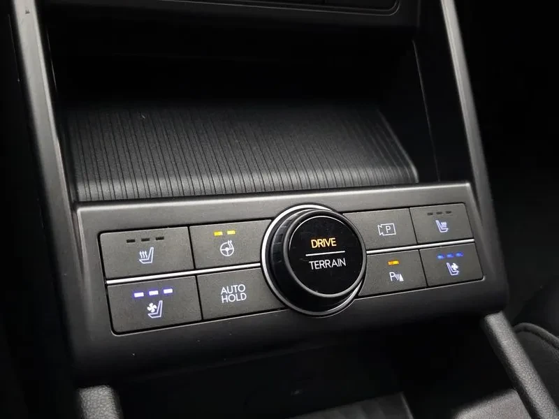 Hyundai Kona 1.6 Turbo 4Wd Premium, снимка 17 - Автомобили и джипове - 56321663