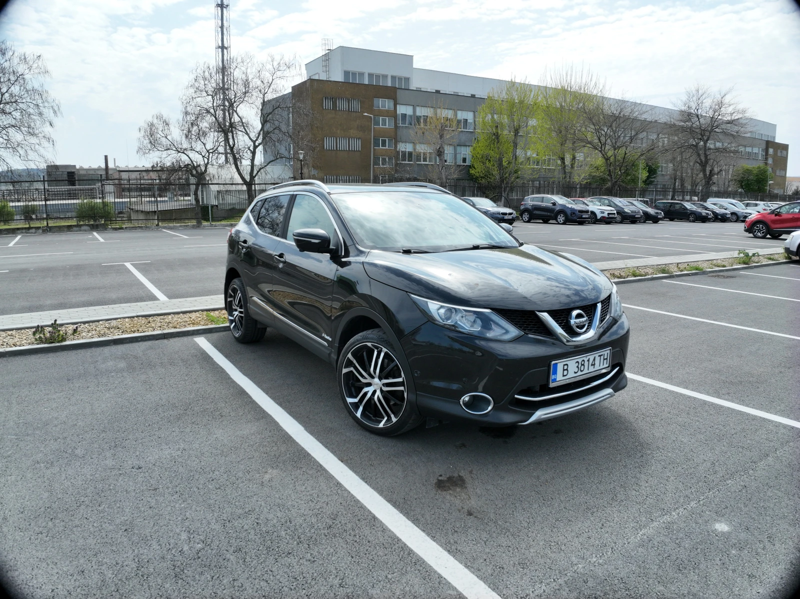Nissan Qashqai 1.6 DCI Tekna 4X4, снимка 1