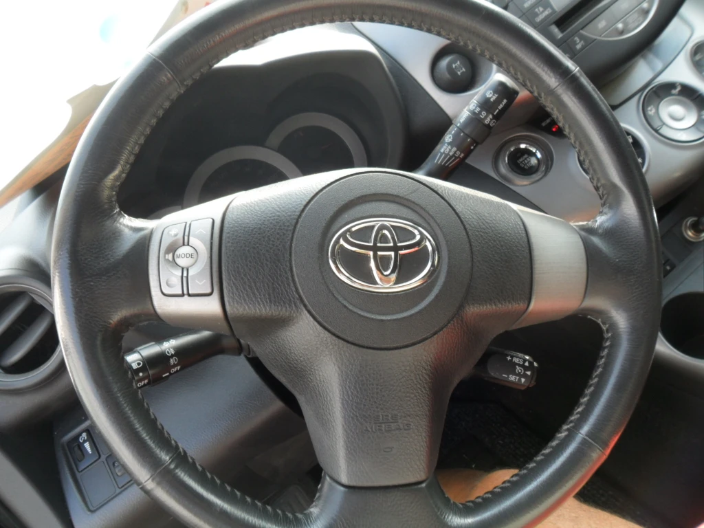 Toyota Rav4 2.2 дкат - изображение 6