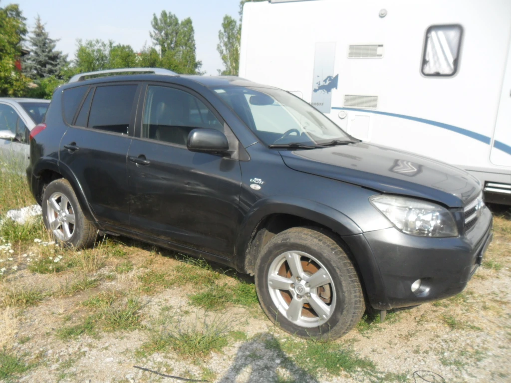 Toyota Rav4 2.2 дкат - изображение 3