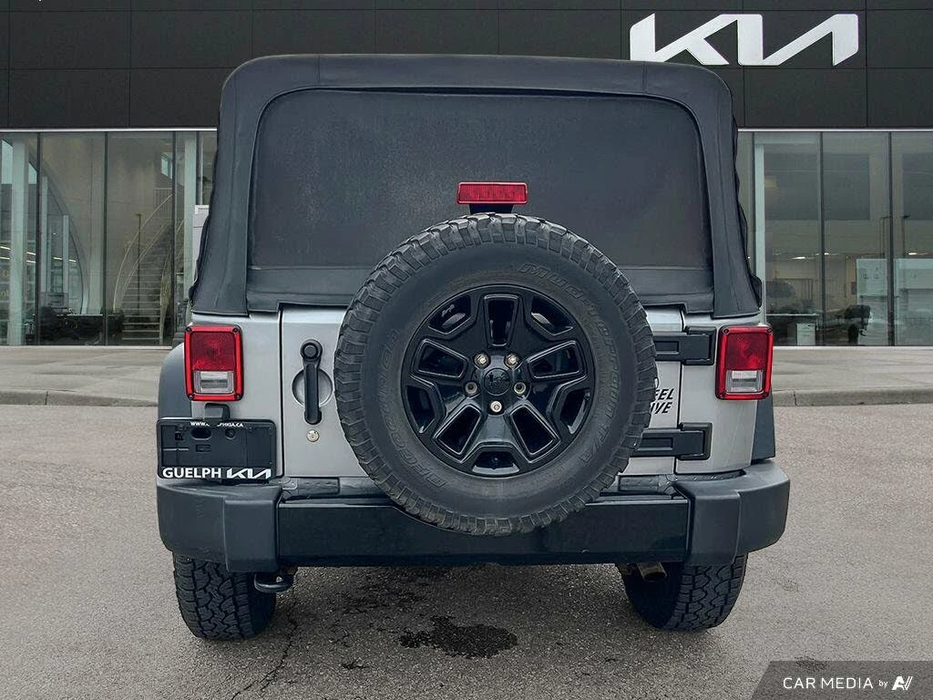 Jeep Wrangler Sahara * 4WD* АвтоКредит* (ЦЕНА ДО БГ) - изображение 4
