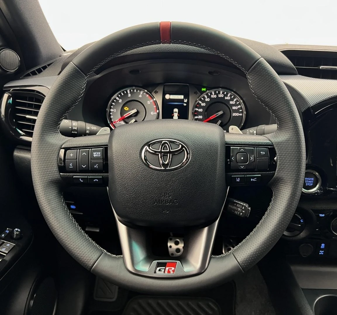 Toyota Hilux 2.8 D-4D/GR SPORT/DOUBLE CAB/360/JBL/LED/ | Mobile.bg � ����������� 13