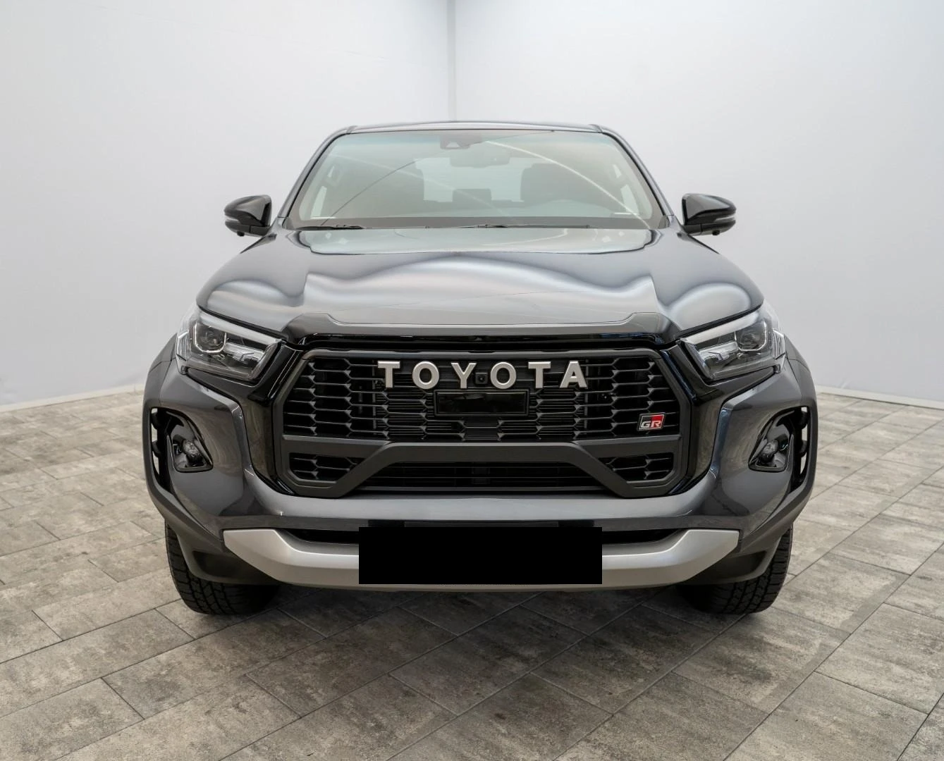 Toyota Hilux 2.8 D-4D/GR SPORT/DOUBLE CAB/360/JBL/LED/ - изображение 2