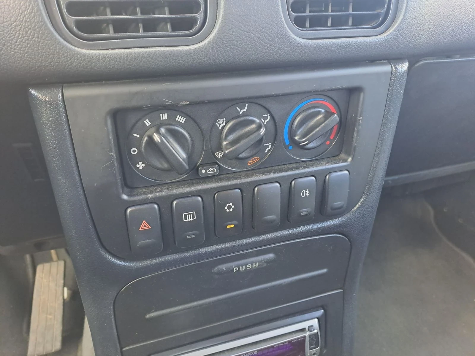 Hyundai Galloper 3.0 i УНИКАТ, снимка 12 - Автомобили и джипове - 53986710