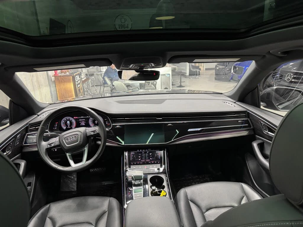 Audi Q8 Progressiv* 55 TFSI* АвтоКредит* (ЦЕНА ДО БГ), снимка 8 - Автомобили и джипове - 54002588