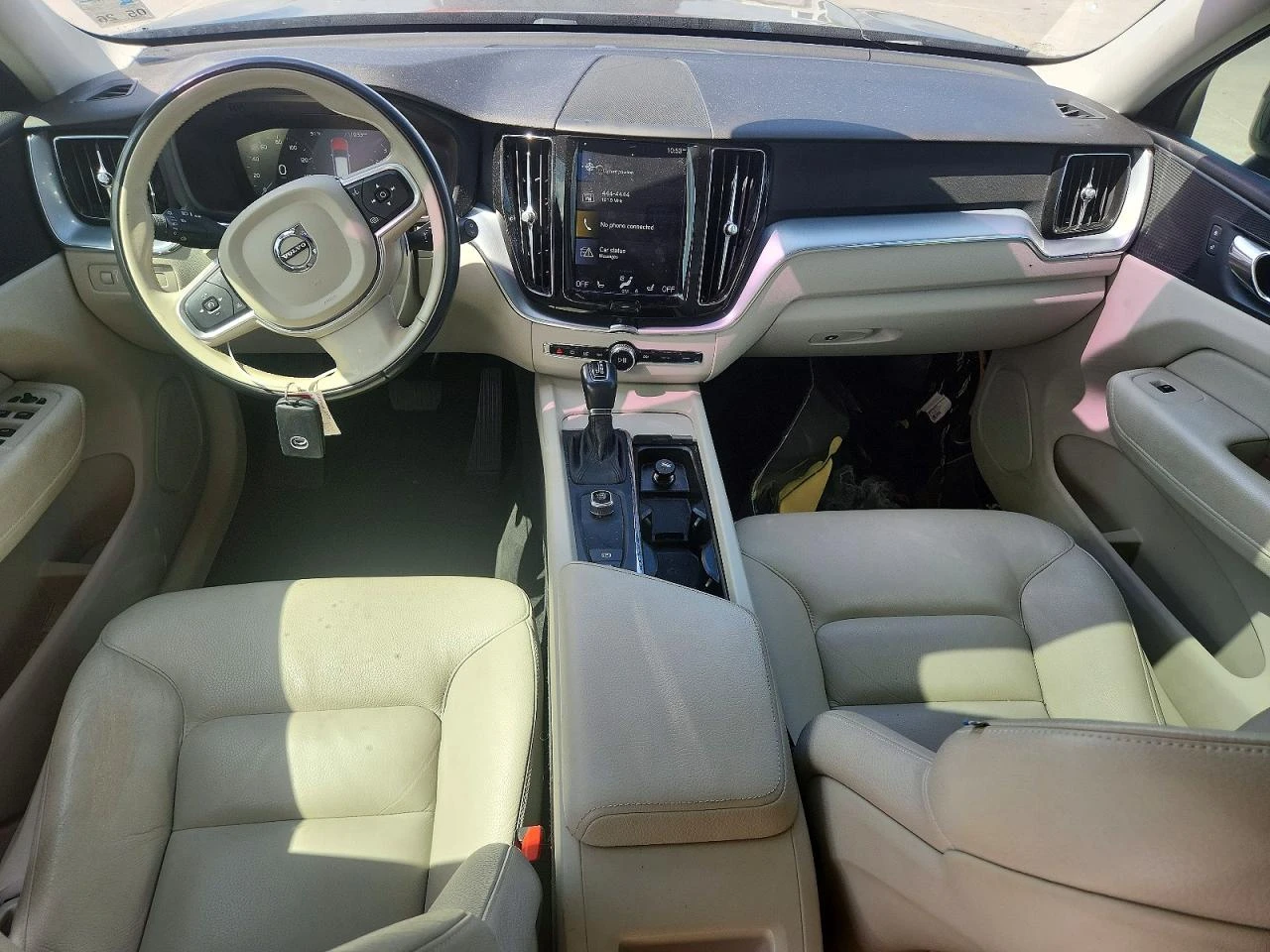 Volvo XC60 T5 MOMENTUM, снимка 8 - Автомобили и джипове - 54597530