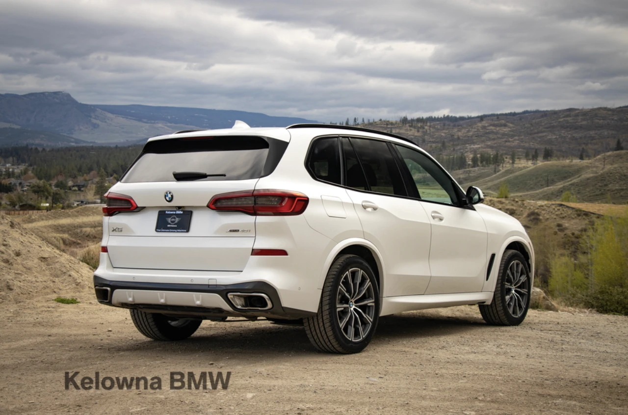 BMW X5 Xdrive40i M-PACK* HARMAN KARDON* LASER* HEADUP* SO, снимка 5 - Автомобили и джипове - 54792577