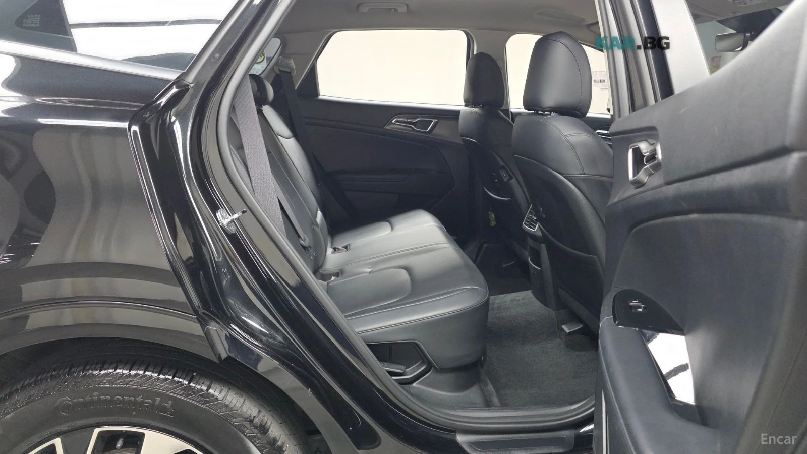 Kia Sportage NOBLESSE* HYBRID* КОЖА* ПОДГРЕВ* ОБДУХВ* НАВИ, снимка 11 - Автомобили и джипове - 54934409