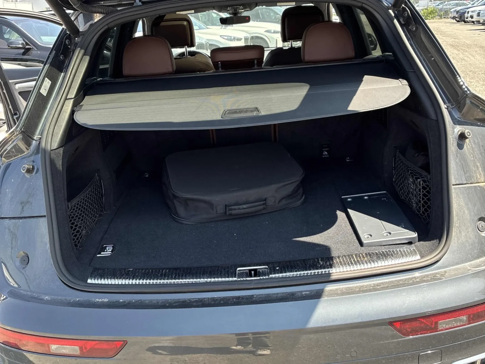 Audi Q5 Progressiv/2 КЛЮЧА/ПАНОРАМА/CARFAX/АВТО КРЕДИТ, снимка 8 - Автомобили и джипове - 55201029