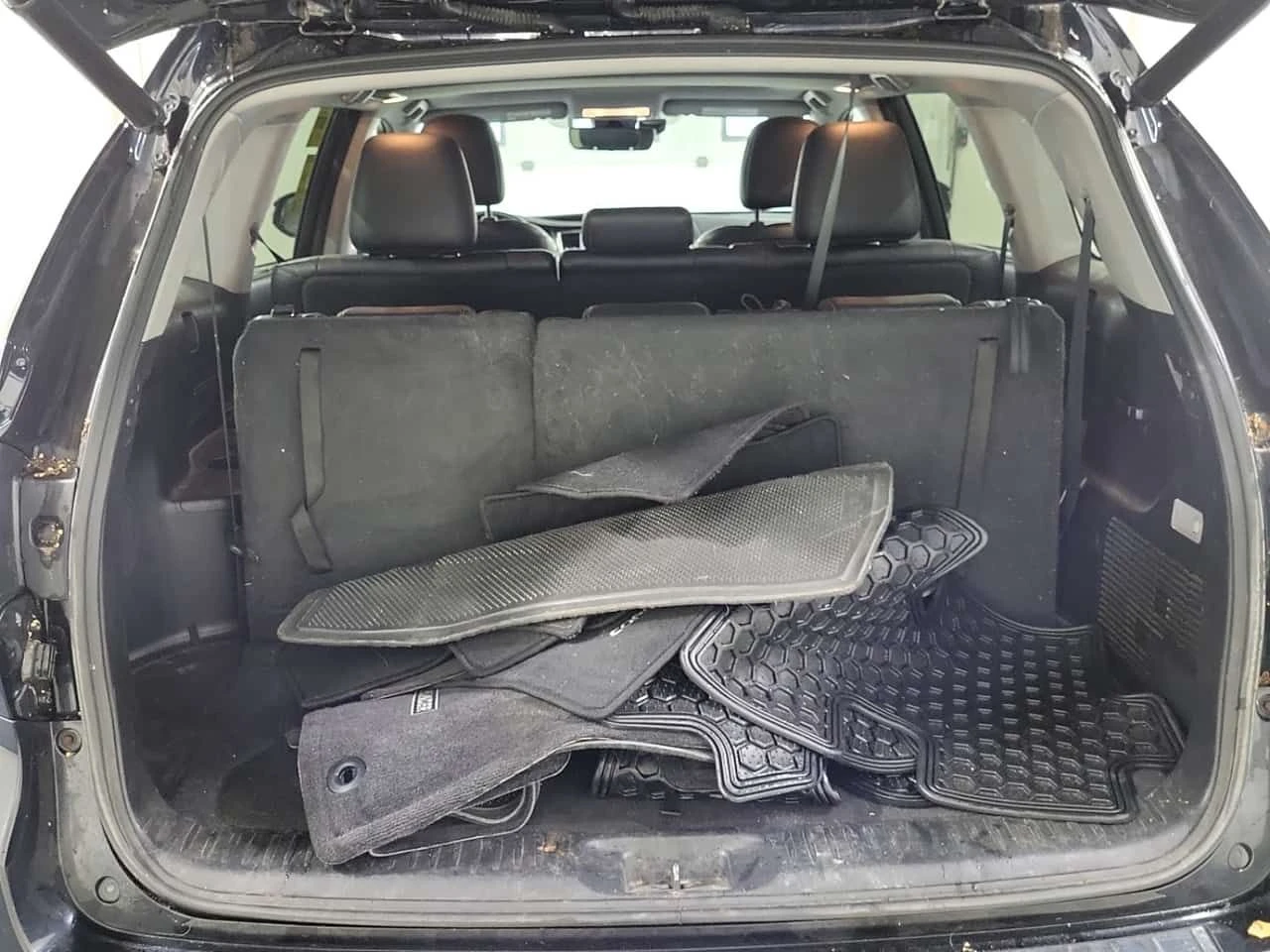Toyota Highlander XLE/CARFAX/ФИНАНСИРАНЕ, снимка 14 - Автомобили и джипове - 55627037