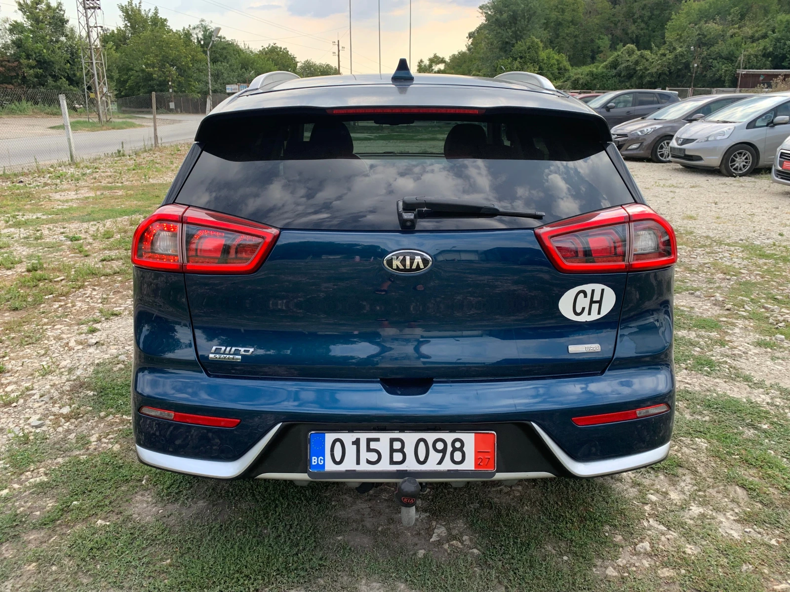 Kia Niro 1.6 ШВЕЙЦАРИЯ, снимка 4 - Автомобили и джипове - 55664921