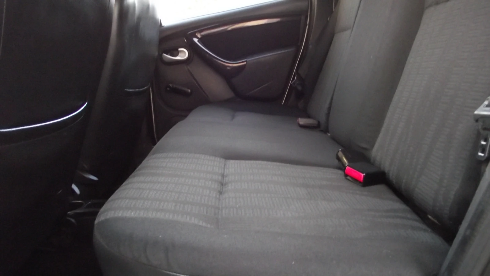 Dacia Duster 1.5.d.110.k.c.6.speed.5.100.k.m. | Mobile.bg � ����������� 15