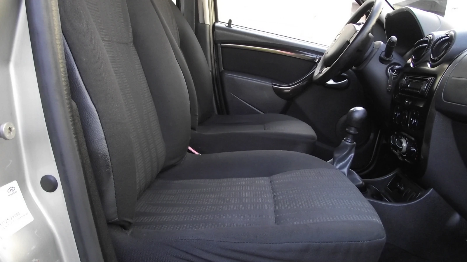Dacia Duster 1.5.d.110.k.c.6.speed.5.100.k.m. | Mobile.bg � ����������� 14