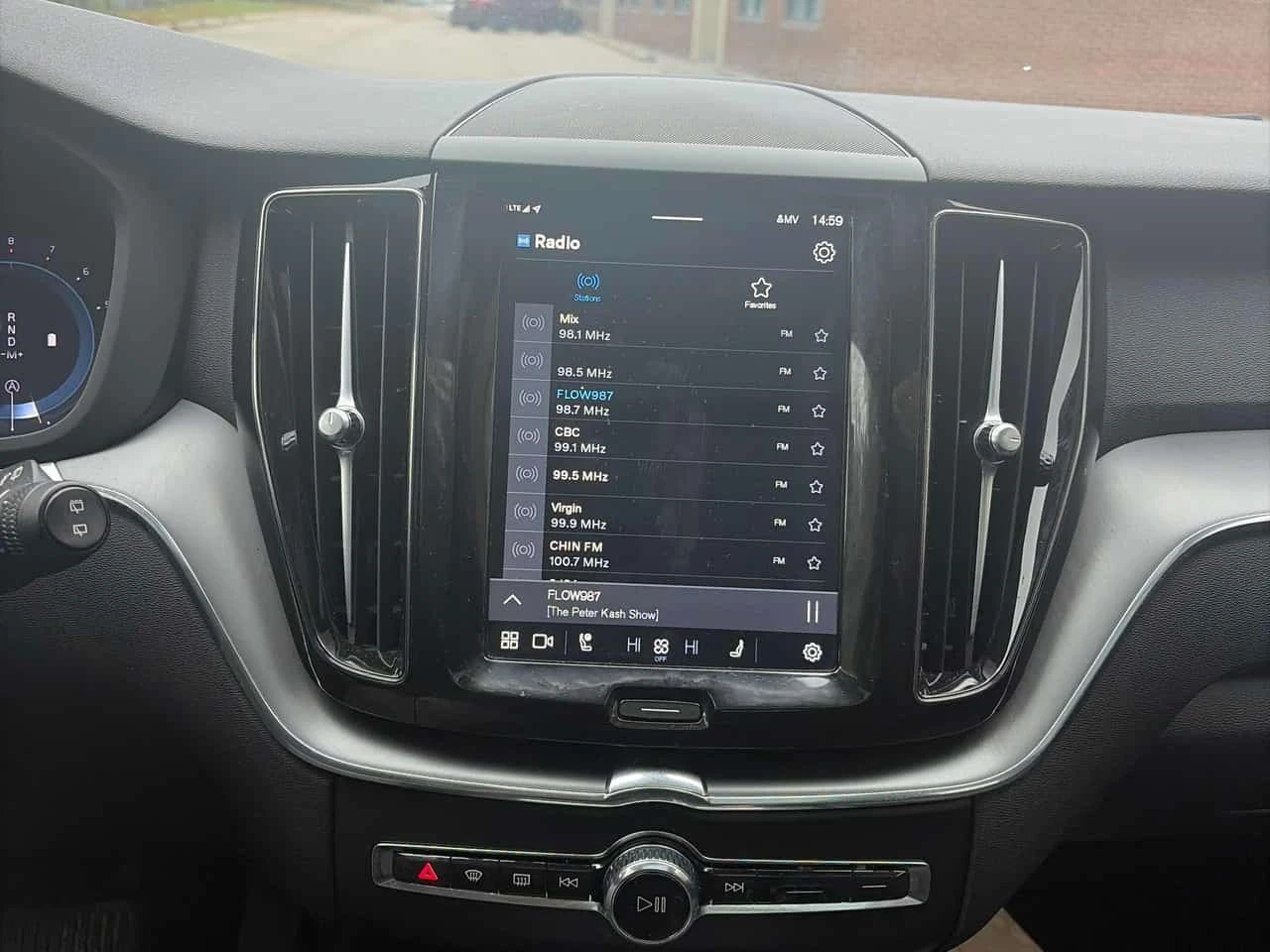 Volvo XC60 * Core Dark Theme * CARFAX * ��� ������������ ���� | Mobile.bg � ����������� 9