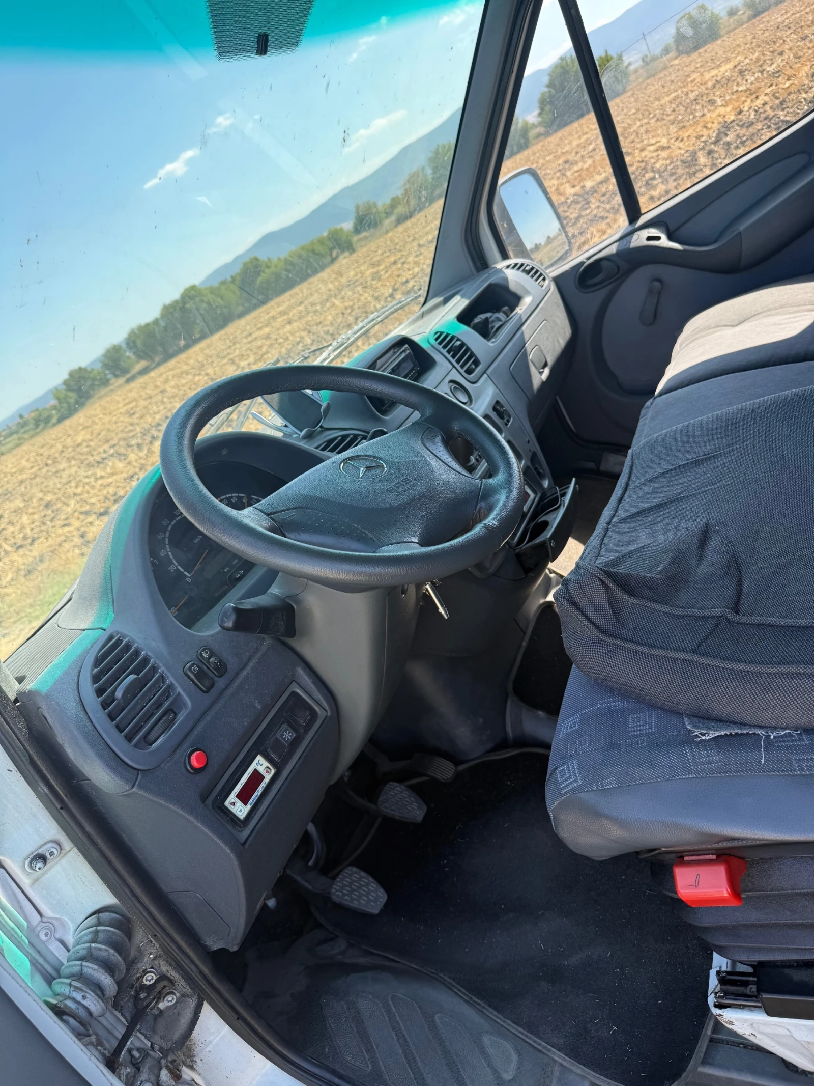 Mercedes-Benz Sprinter 313cdi ХЛАДИЛЕН, снимка 9 - Бусове и автобуси - 55739220