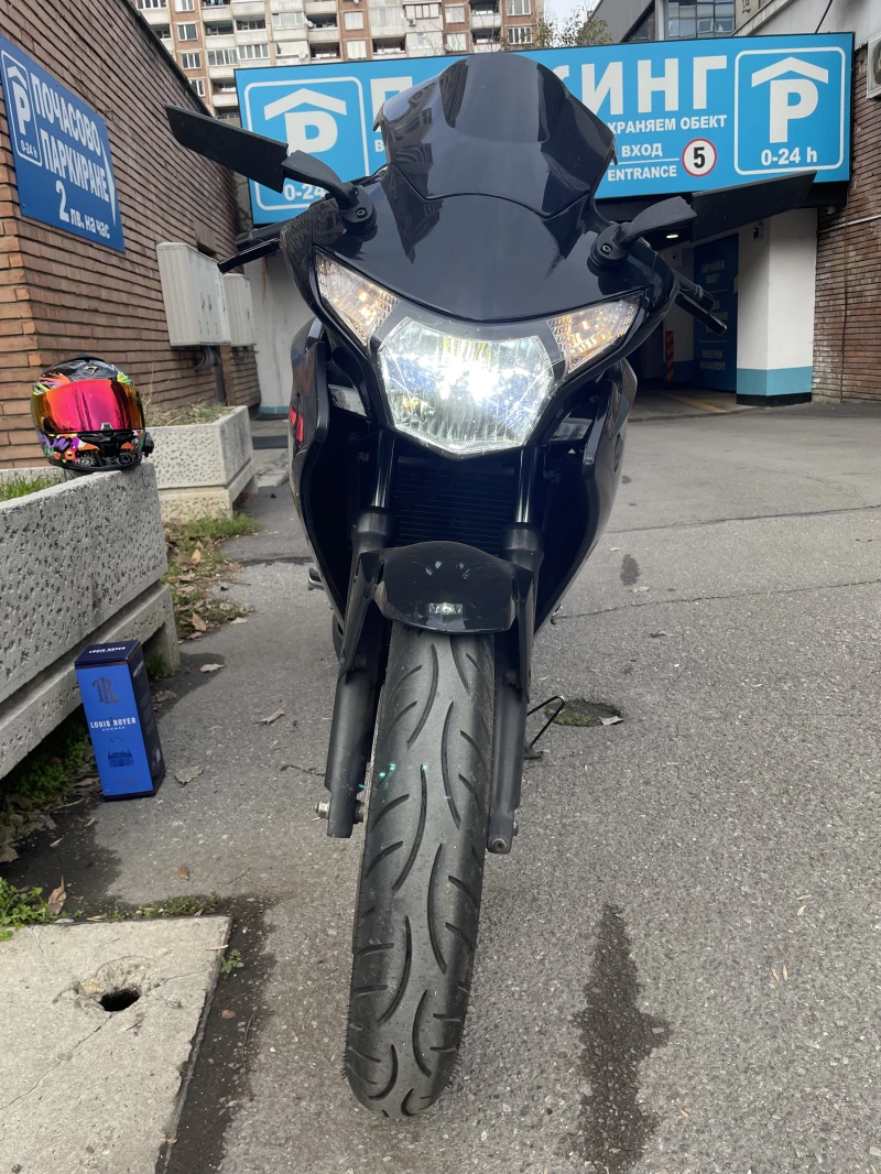 Honda Cbr 250 R, снимка 3 - Мотоциклети и мототехника - 52538422