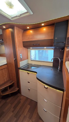 ������ Carthago  C-tourer I 142  3, 5� | Mobile.bg � ����� ������ 11