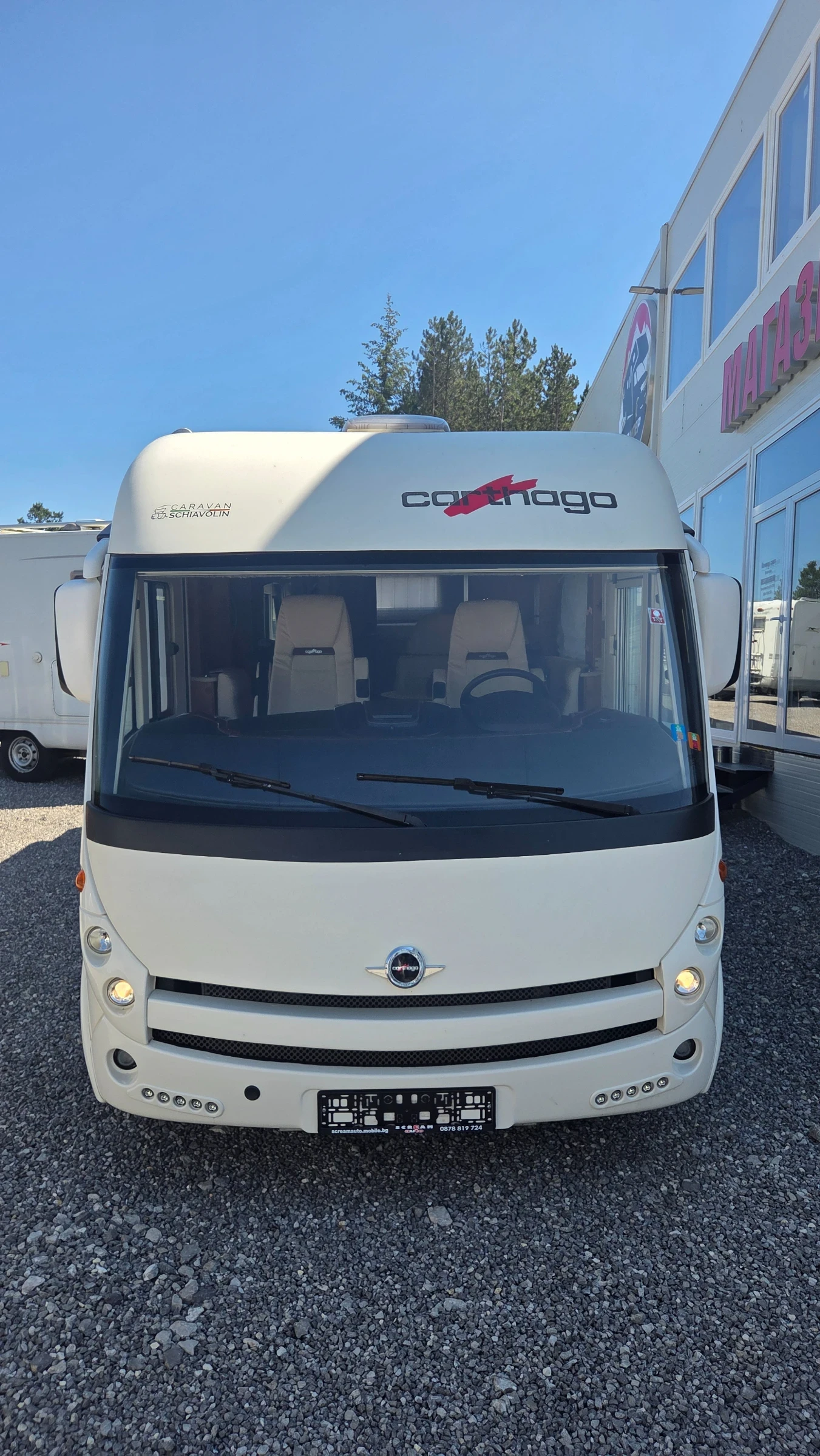 Кемпер Carthago  C-tourer I 142  3, 5Т, снимка 4 - Каравани и кемпери - 55491692