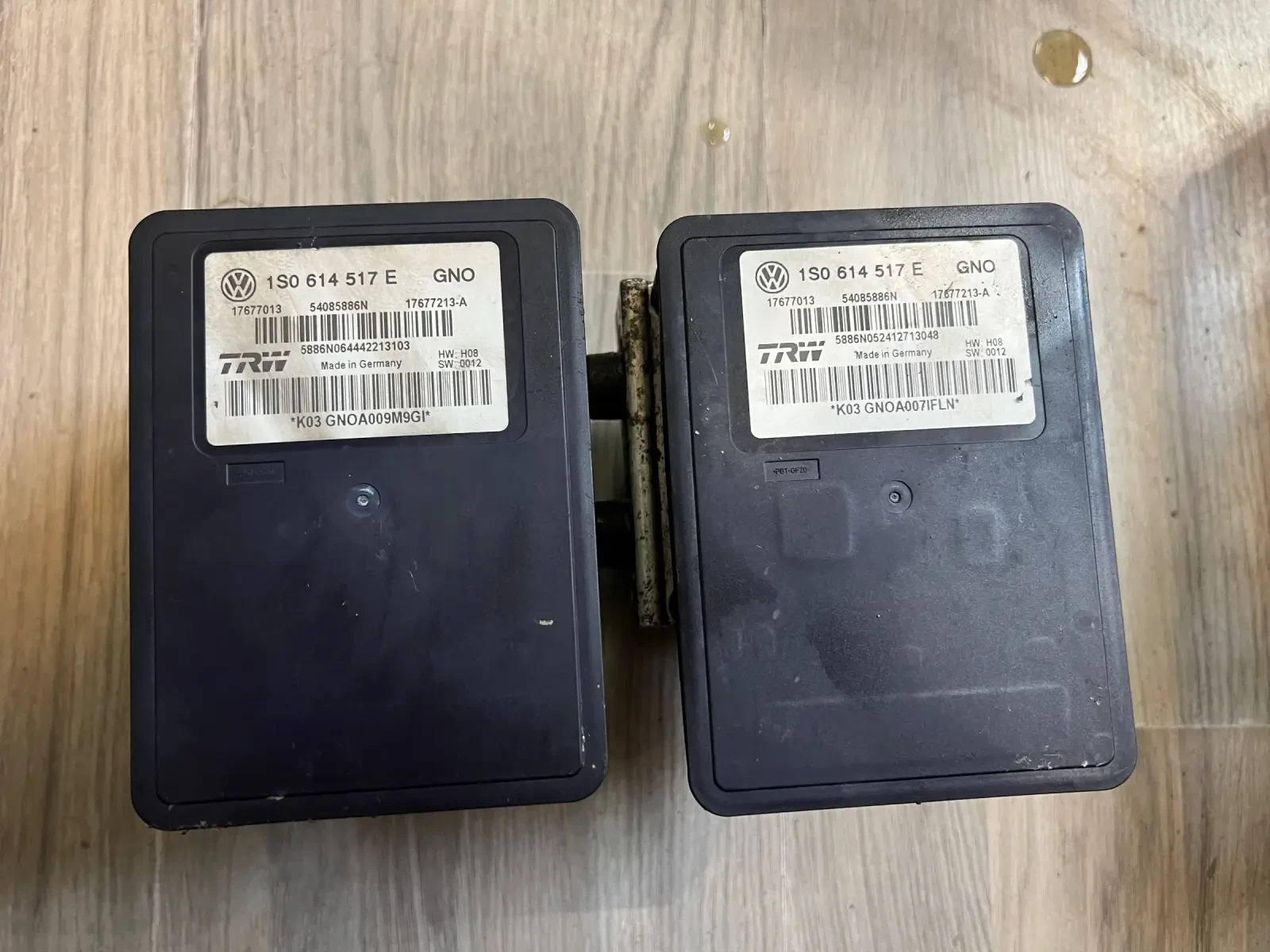 1S0614517E ABS ����� SKODA CITIGO VW UP 1S0 614 517 E 17677013 54085886N 17677213-A  | Mobile.bg � ����������� 2