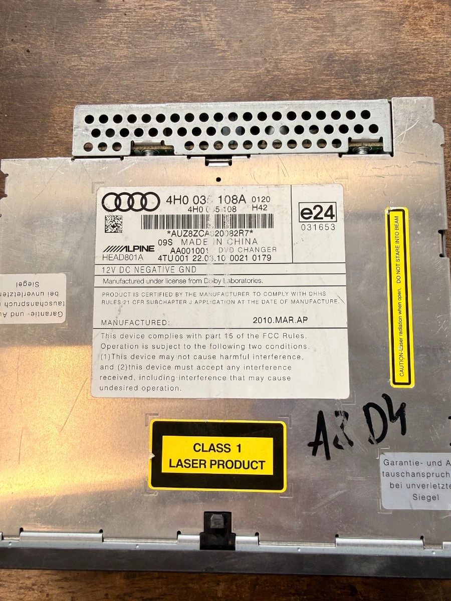 CD Changer MP3 чейнджър MMI Медия за Audi 4H0035108A 4H0035108A-1115