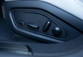 Porsche Taycan 4S Sport Chrono, снимка 9