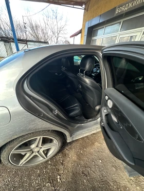 Mercedes-Benz C 400, снимка 10