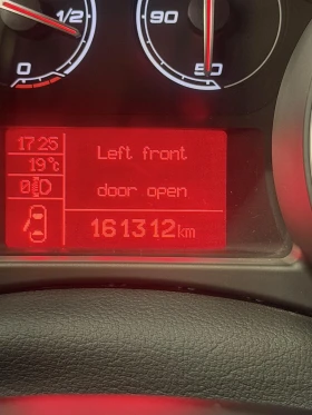 Alfa Romeo Giulietta Sprint - 8600 € / 16820.14 лв. - 21044579 13