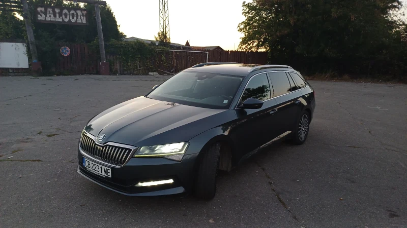 Skoda Superb, снимка 3 - Автомобили и джипове - 47326964