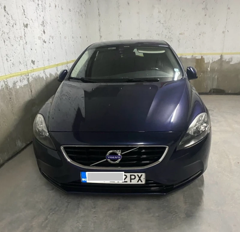 Volvo V40, снимка 2 - Автомобили и джипове - 47360737