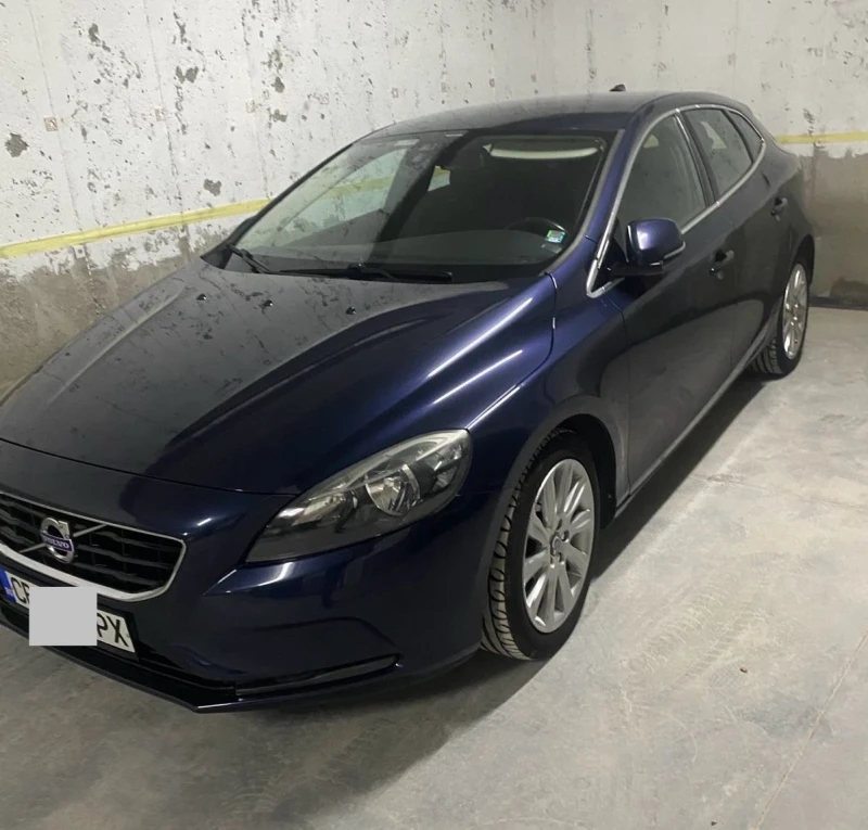 Volvo V40, снимка 3 - Автомобили и джипове - 47360737