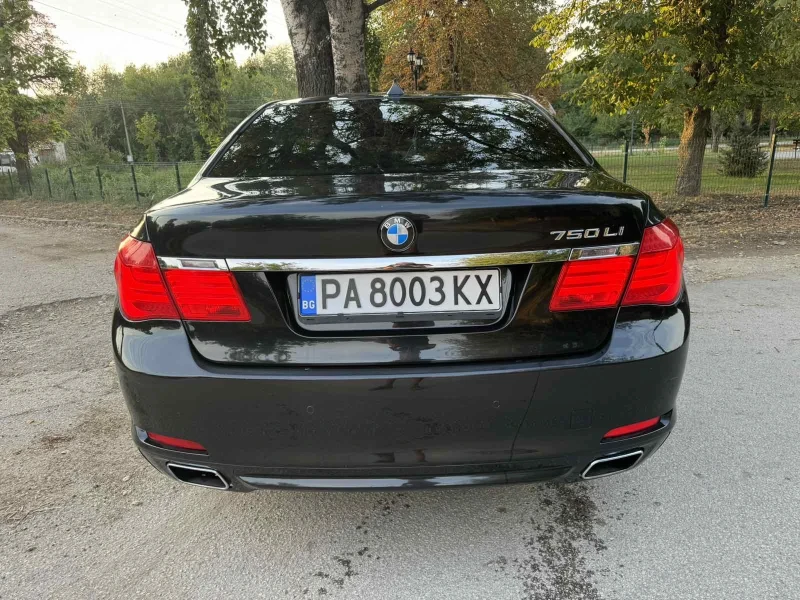 BMW 750 5.0i L 3xTV, снимка 8 - Автомобили и джипове - 47944468