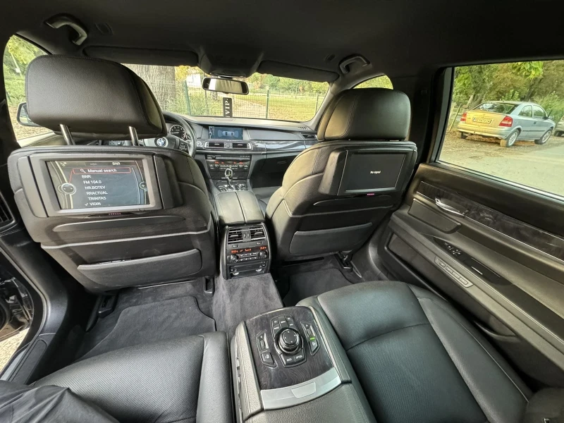 BMW 750 5.0i L 3xTV, снимка 13 - Автомобили и джипове - 47944468