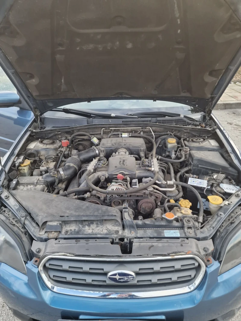 Subaru Outback, снимка 9 - Автомобили и джипове - 48895912