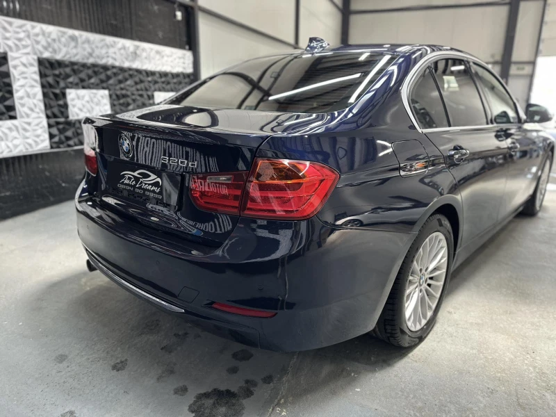 BMW 320 Luxury Edition, снимка 3 - Автомобили и джипове - 50552846