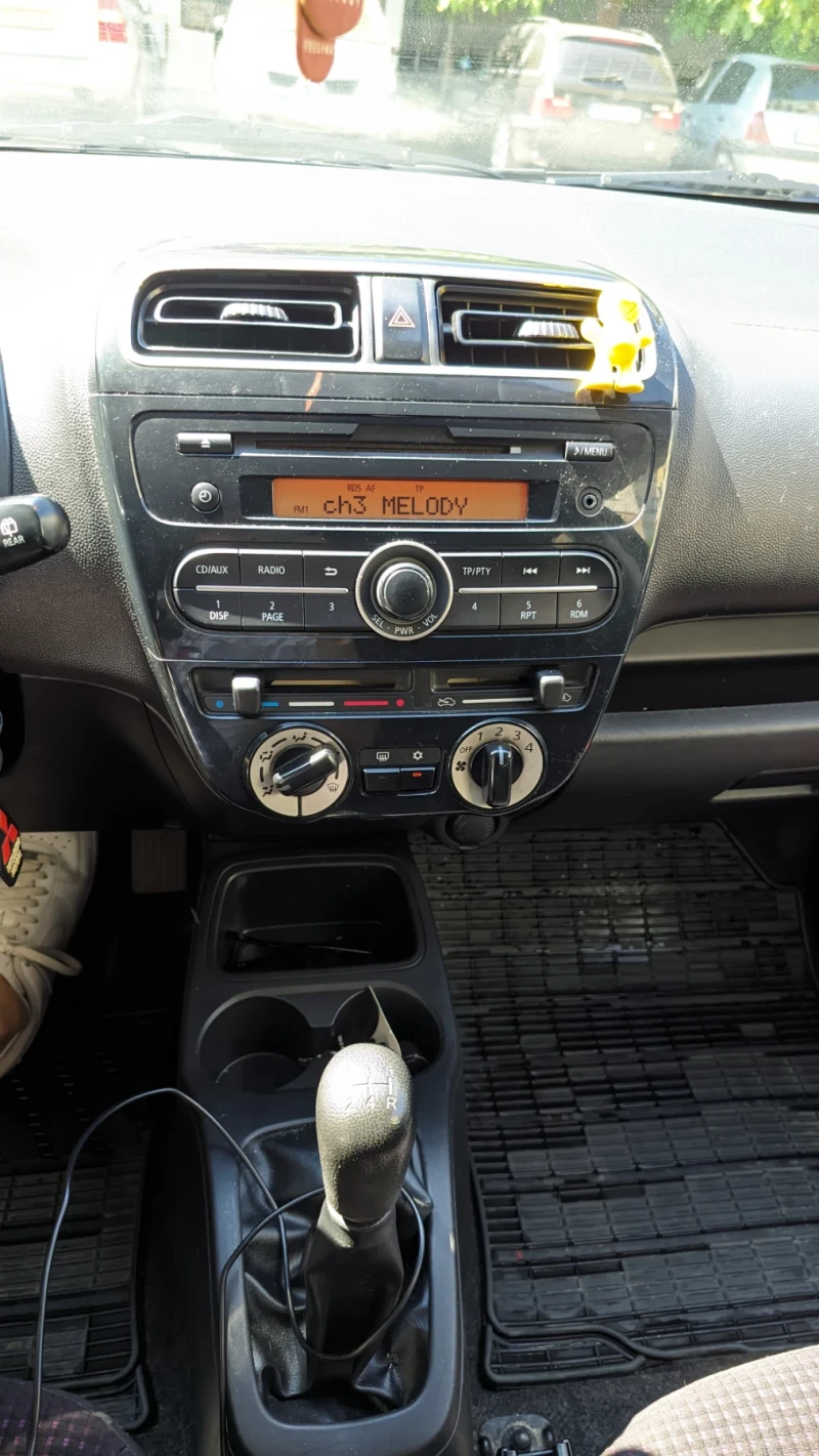 Mitsubishi Space star, снимка 15 - Автомобили и джипове - 51020210