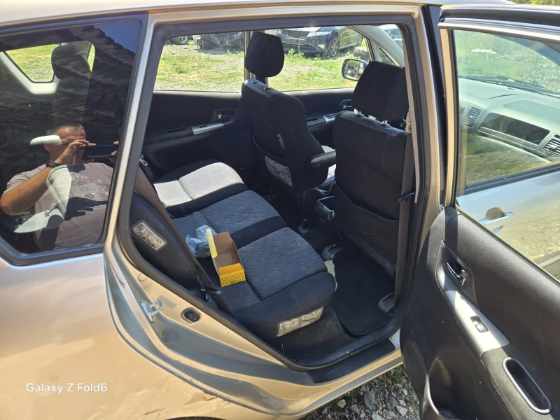 Toyota Corolla verso 1.8 НА ЧАСТИ!!!, снимка 9 - Автомобили и джипове - 51081772