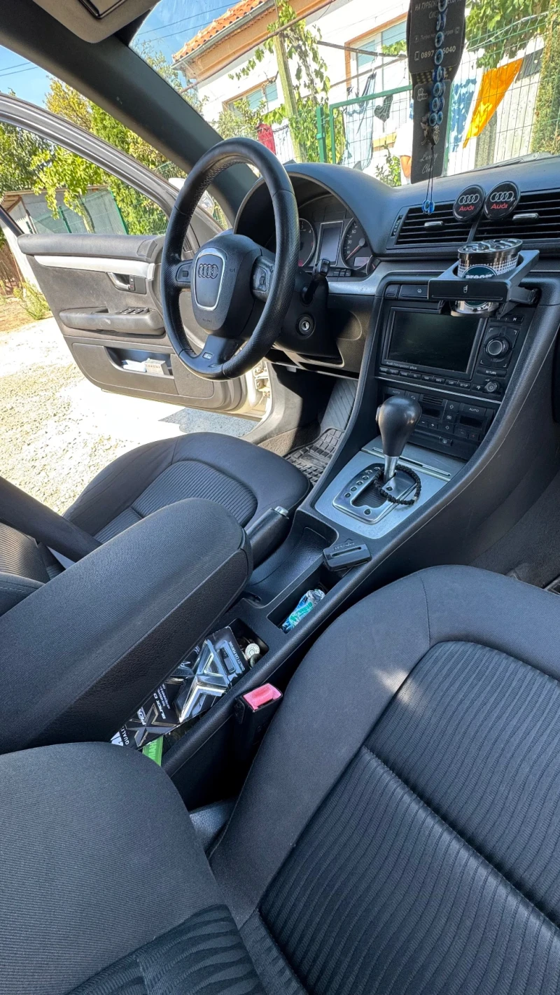 Audi A4, снимка 12 - Автомобили и джипове - 51660511