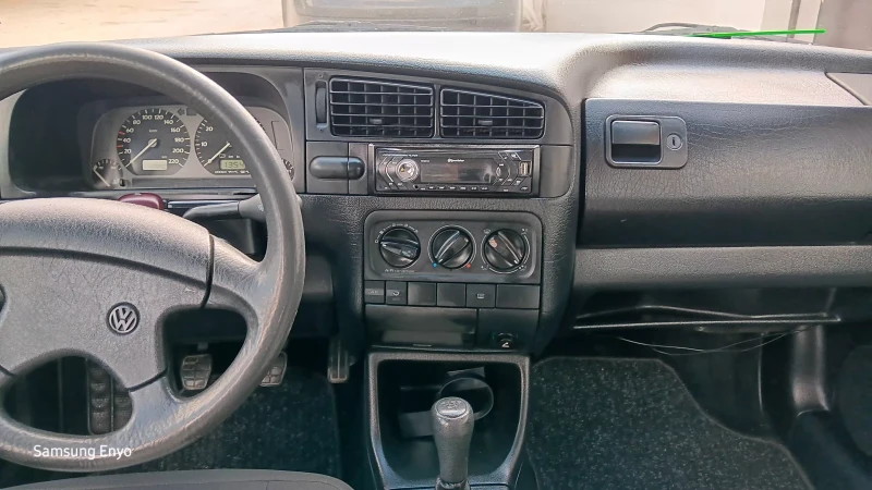 VW Golf VW GOLF 1, 6, снимка 11 - Автомобили и джипове - 52517811