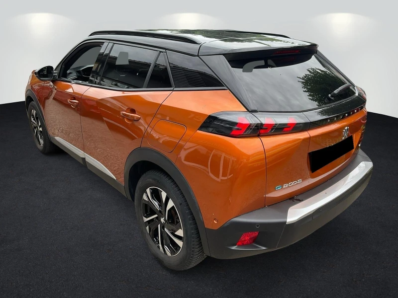 Peugeot 2008 E-GT* 57kW* LED* NAVI* DIGITAL* CAM* , снимка 4 - Автомобили и джипове - 51731407