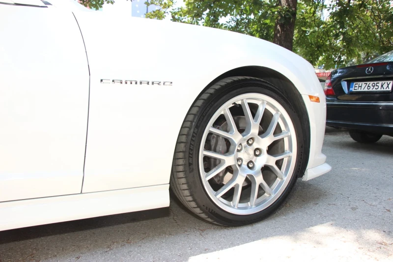 Chevrolet Camaro, снимка 5 - Автомобили и джипове - 52275850