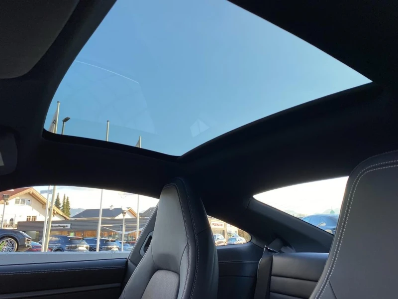 Porsche 911 992.2 CARRERA/FACELIFT/BOSE/PANO/MATRIX/360/, снимка 11 - Автомобили и джипове - 51907611
