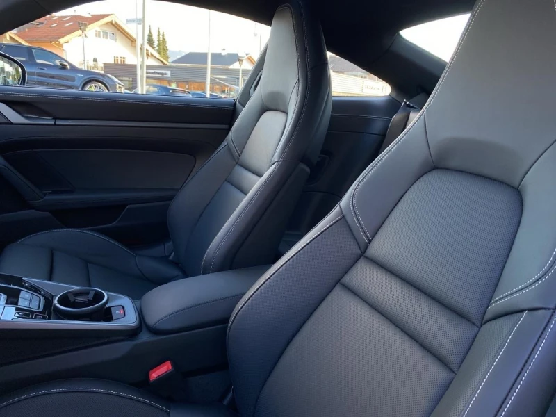 Porsche 911 992.2 CARRERA/FACELIFT/BOSE/PANO/MATRIX/360/, снимка 10 - Автомобили и джипове - 51907611