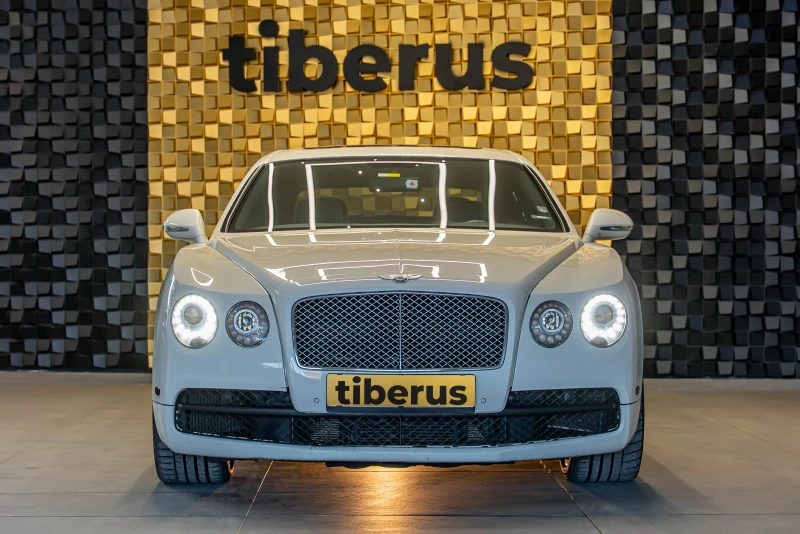 Bentley Flying Spur  V8, снимка 3 - Автомобили и джипове - 53341265