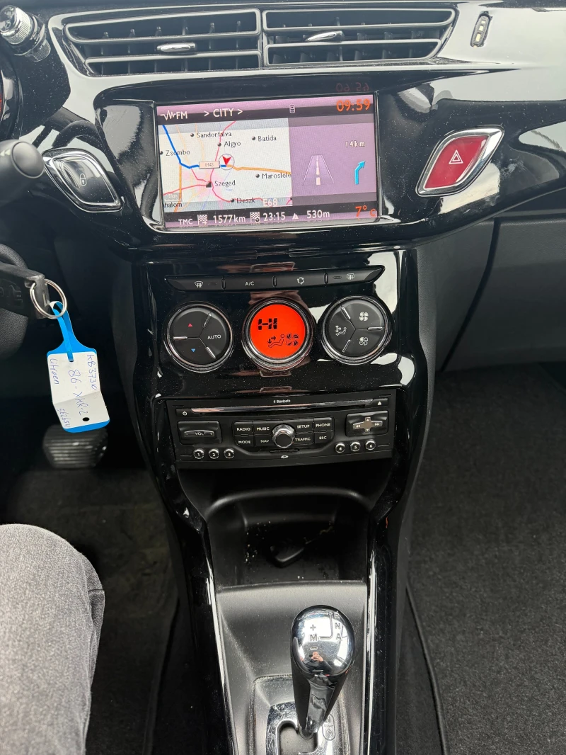 Citroen C3 1.4HDI AVTOMAT/NAVI EURO 5, снимка 13 - Автомобили и джипове - 53511003