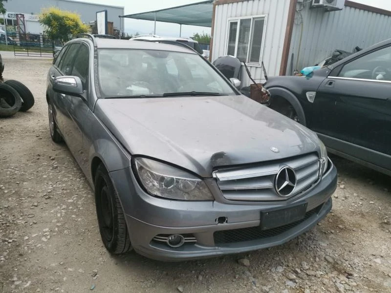 Mercedes-Benz C 220 2.2CDI W-204, снимка 9 - Автомобили и джипове - 25062639