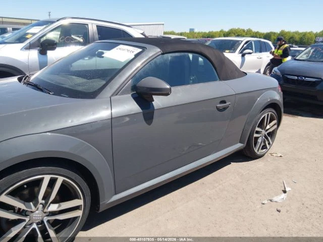 Audi Tt TURBO* AWD* КАБРИО* ЛИЗИНГ, снимка 14 - Автомобили и джипове - 55186329
